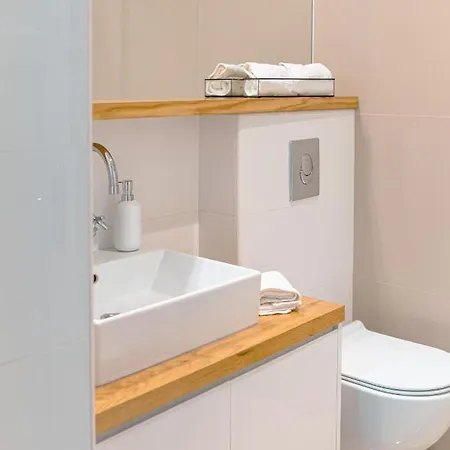 Apartment Franco's Spacious - Great Location Split