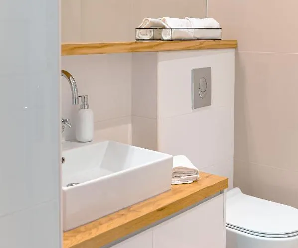 아파트 Franco's Spacious - Great Location 스플리트