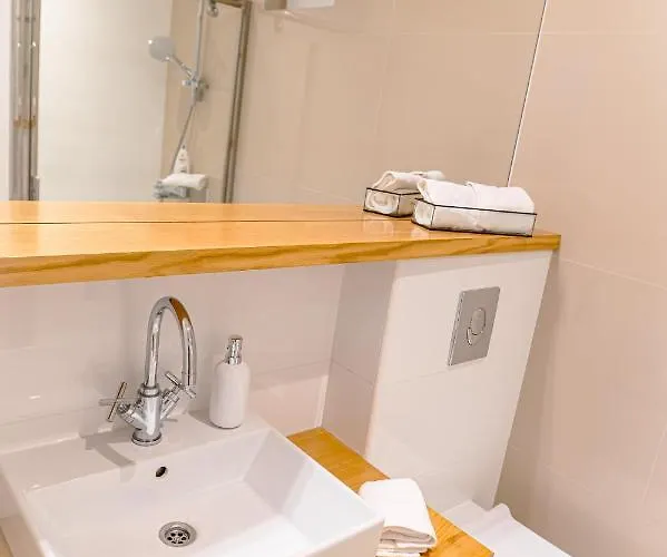 Franco's Spacious - Great Location 스플리트