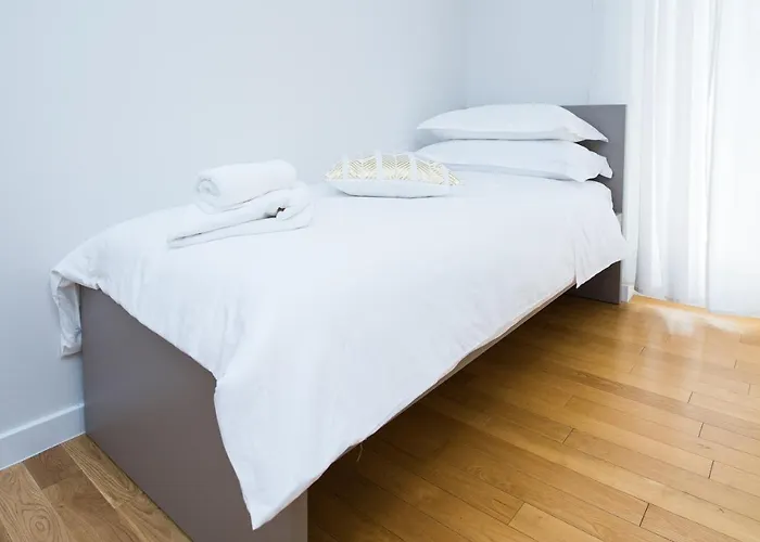 Franco's Spacious - Great Location Lejlighed Split